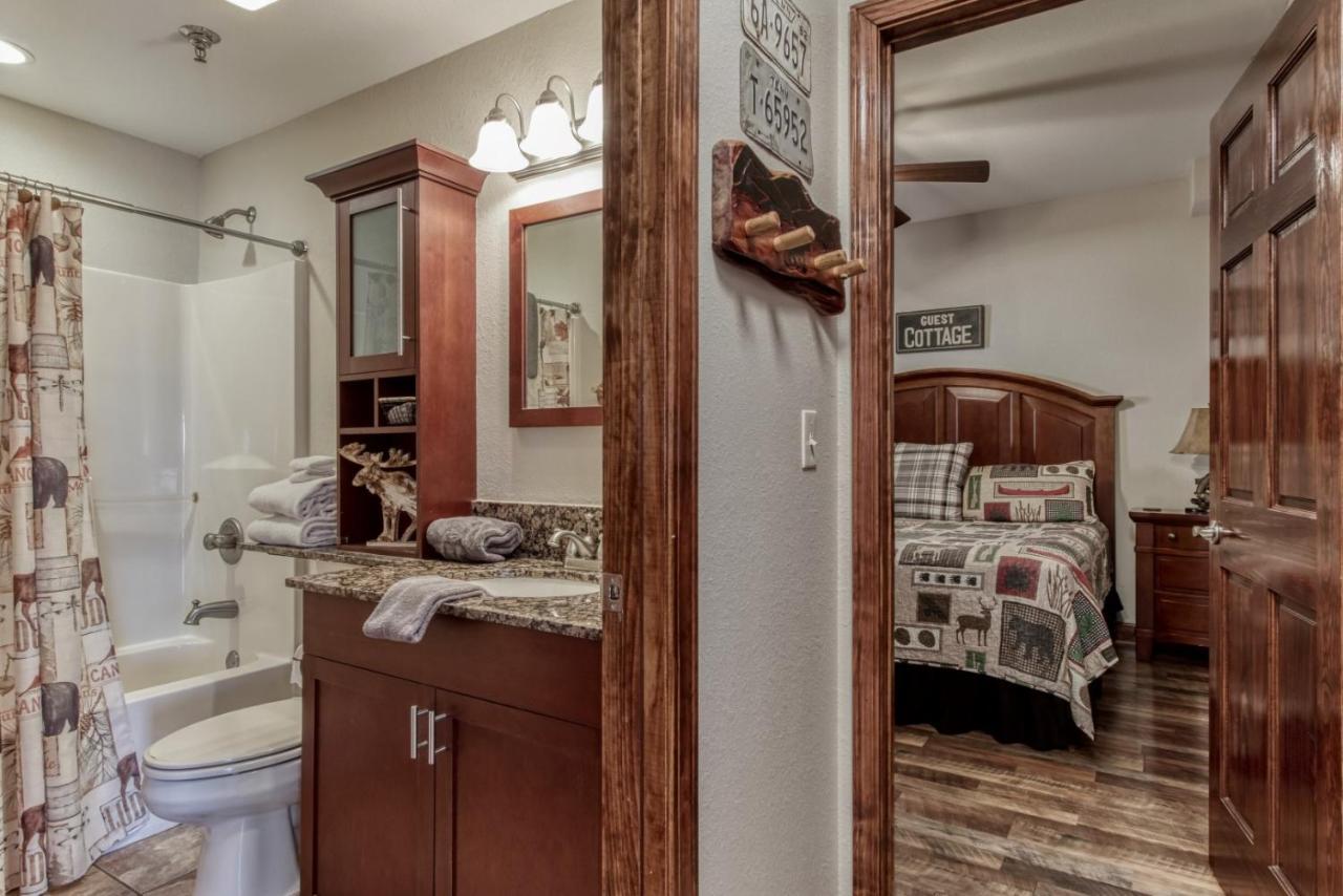 Gorgeous 2Bd 2Bth Condo With Mountain Views Pool Hot Tub Game Room Close To Parkway Pigeon Forge Buitenkant foto